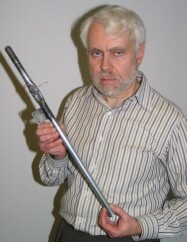 Larry Cottrill with Synchrodyne engine prototype - photo by Jason Wemer
